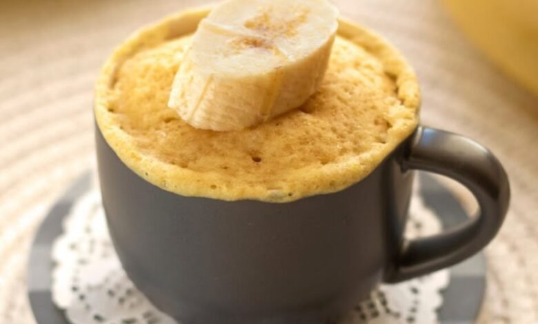 Bolo de caneca saudável - Bolo de banana com canela no microondas