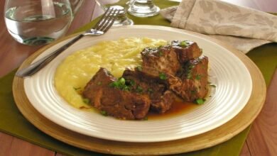 Costela com purê de mandioquinha - Saboroso e fácil