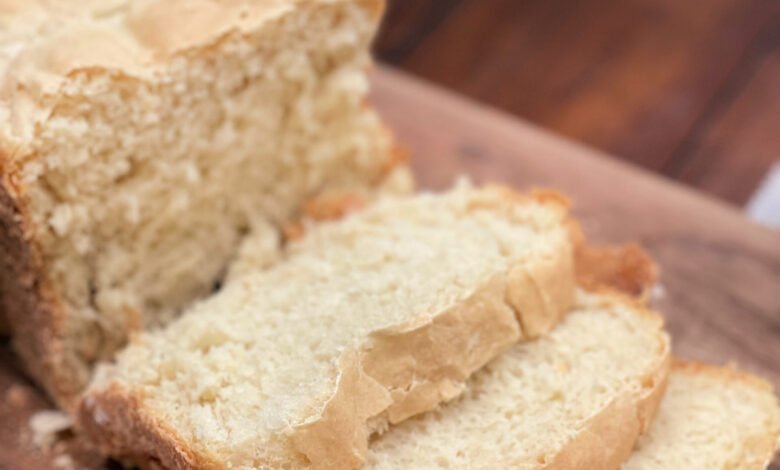 Pão branco do país - os filhotes de cozinheira